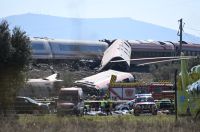 Un argentino murió y otro permanece desaparecido tras el descarrilamiento de un tren en España