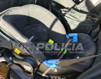 Rescataron a un bebé de diez meses que había quedado encerrado en un auto en Neuquén